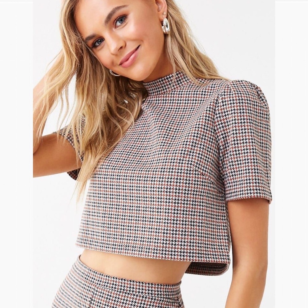 ❌ SOLD F21 Houndstooth Crop Top